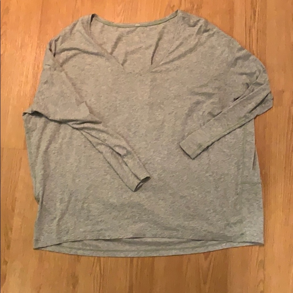 Lululemon v-neck Back in Action long sleeve